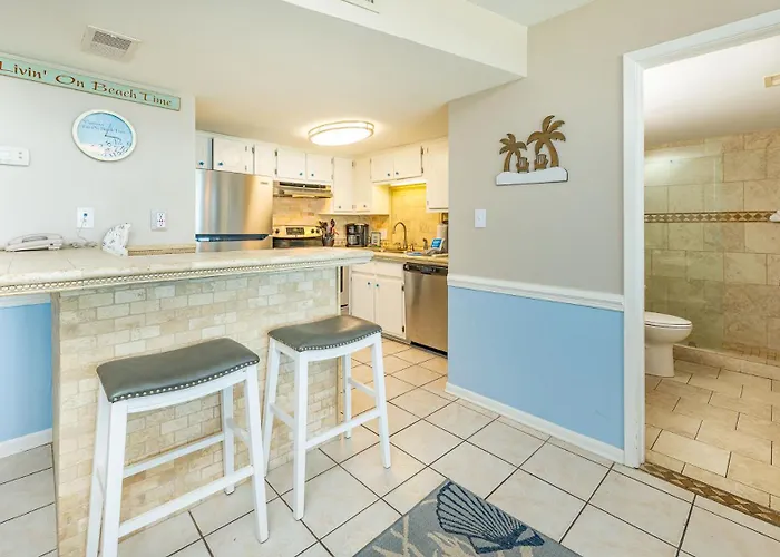 Island Winds East 703 Apartment *
