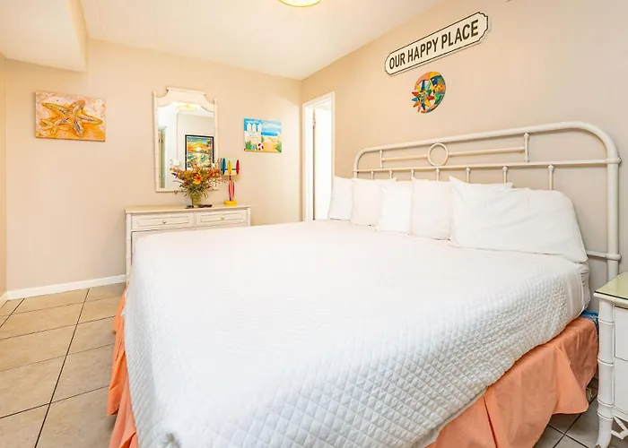 Island Winds East 703 Apartment